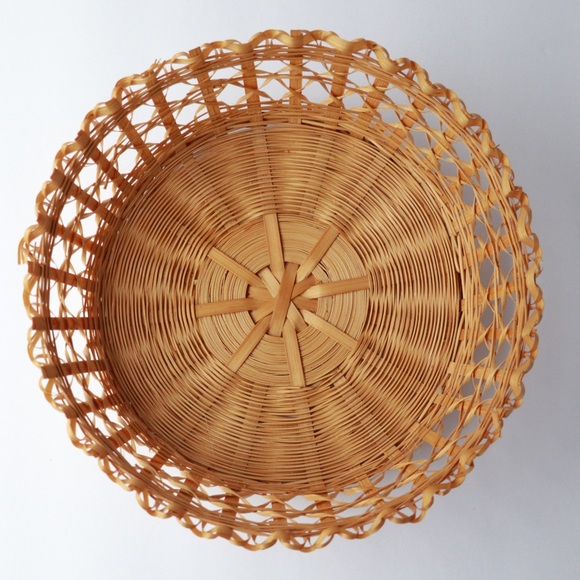 Round Wicker Catch All Basket ๐งบ - Picture 6 of 8